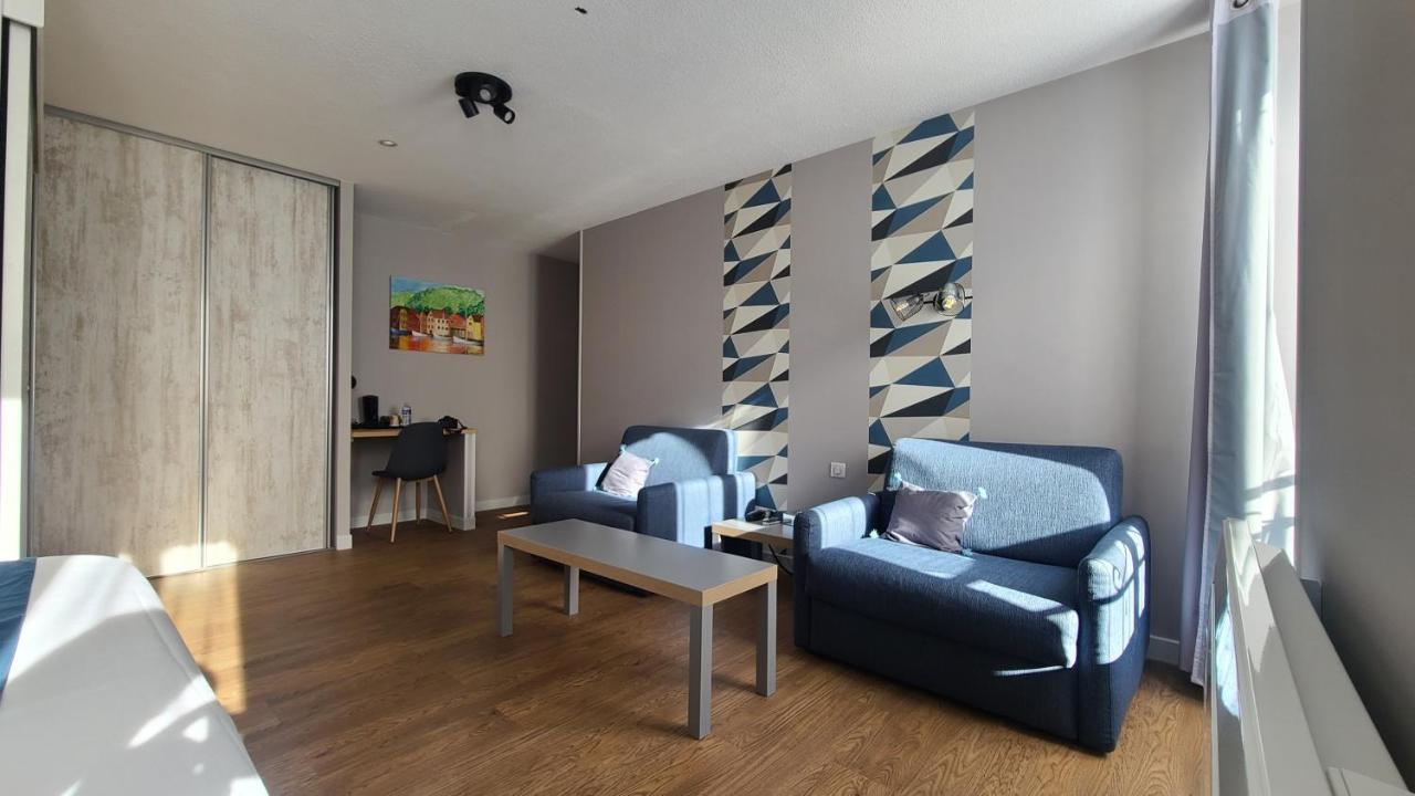 Logis Hotel Auberge De L'Allagnonette Saint-Poncy ภายนอก รูปภาพ