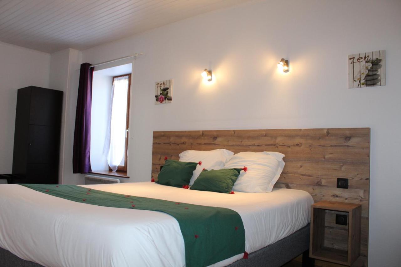 Logis Hotel Auberge De L'Allagnonette Saint-Poncy ภายนอก รูปภาพ