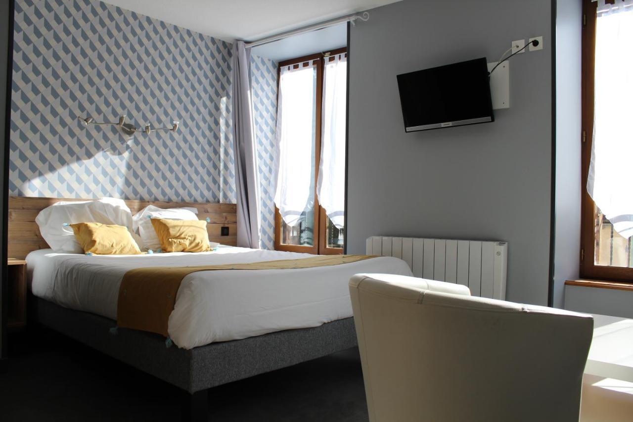 Logis Hotel Auberge De L'Allagnonette Saint-Poncy ภายนอก รูปภาพ