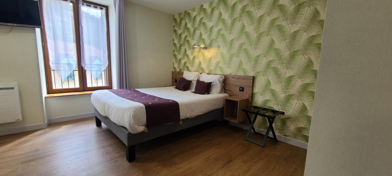 Logis Hotel Auberge De L'Allagnonette Saint-Poncy ภายนอก รูปภาพ